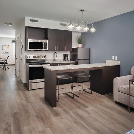 Stayapt Suites Memphis-Cordova/Wolfchase Galleria Eksteriør billede