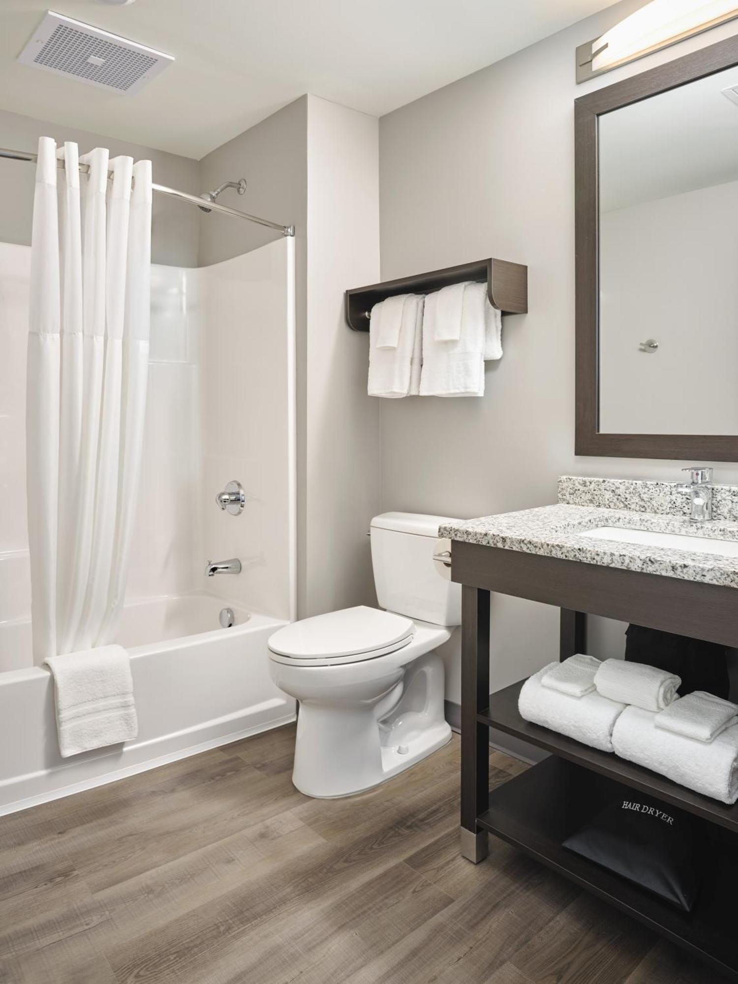 Stayapt Suites Memphis-Cordova/Wolfchase Galleria Eksteriør billede